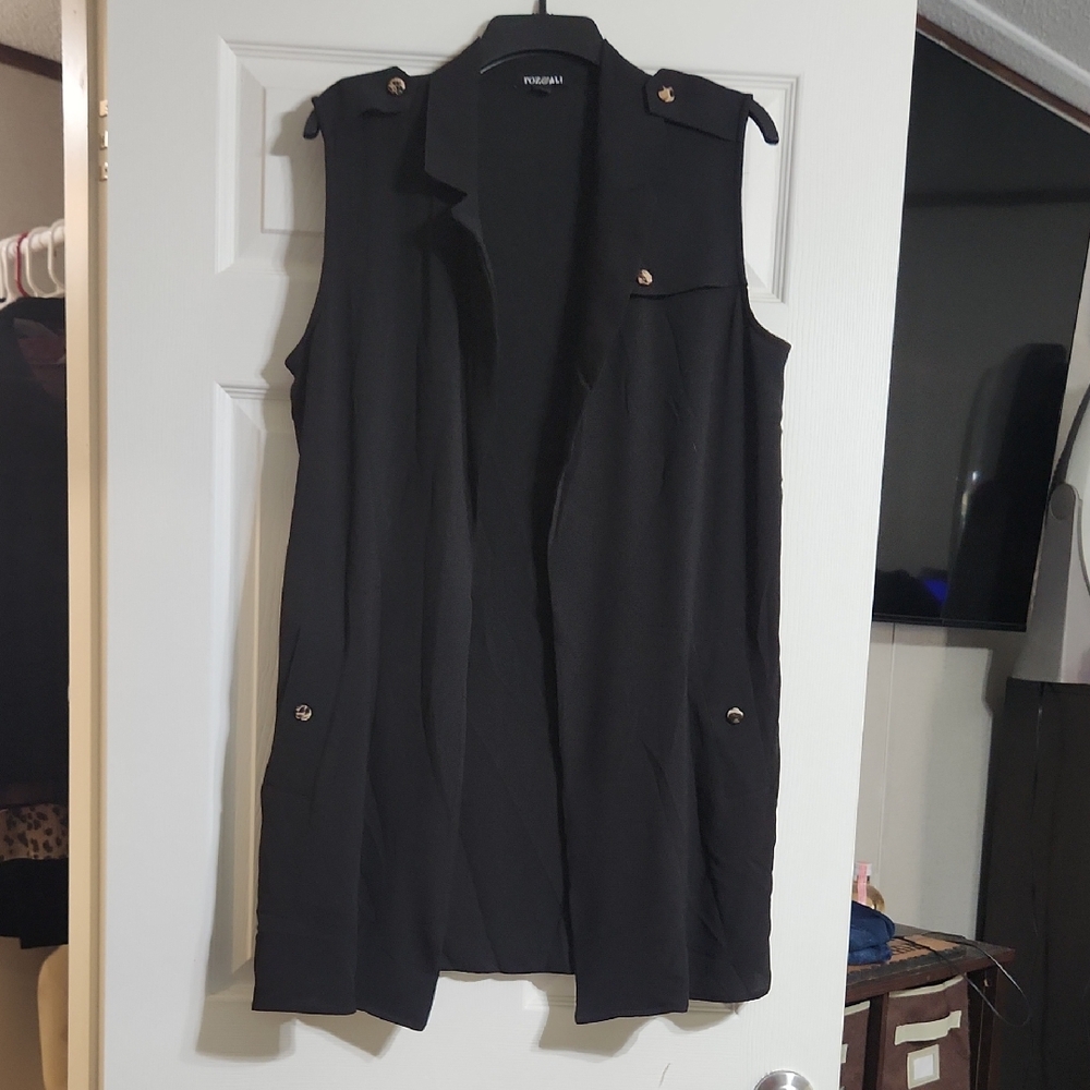 Poshmark Black Sleeveless Vest